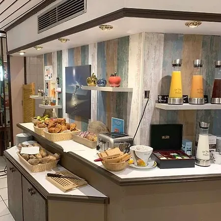 Campanile Centre Gare Szálloda 3*