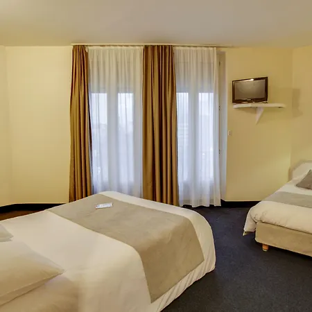 Hotell Campanile Centre Gare 3*