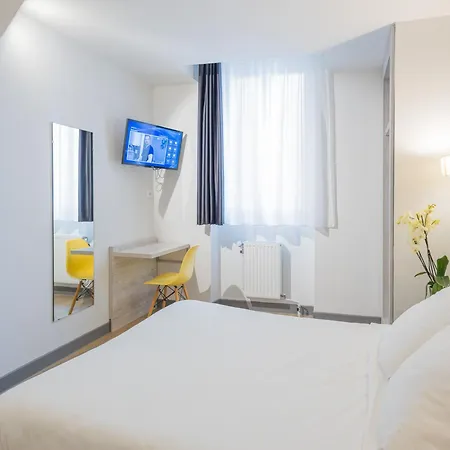 Szálloda Campanile Centre Gare 3*