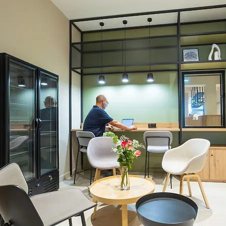 Campanile Centre Gare 3* גרנובל