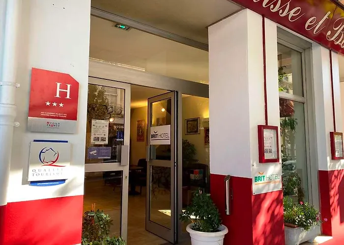 Campanile Centre Gare 3* Гренобль