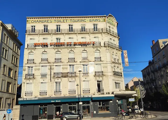 ホテル Campanile Centre Gare 3*