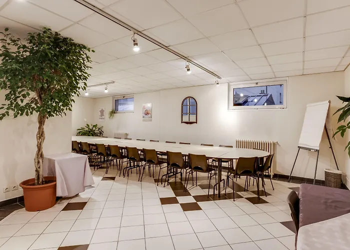 ホテル Campanile Centre Gare